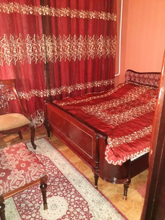 Спальный гарнитур