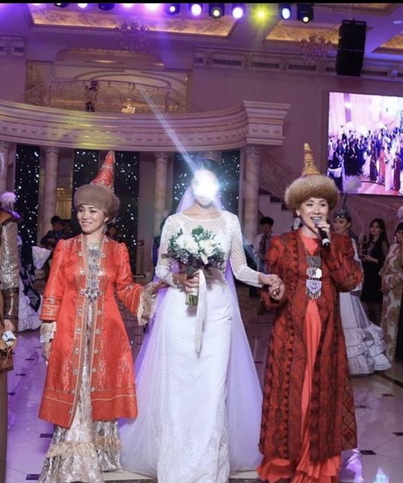 Продам свадебное платье