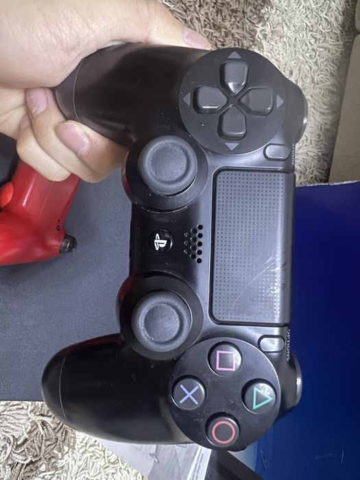 Playstation 4 Pro 1tb прошитая 16игр