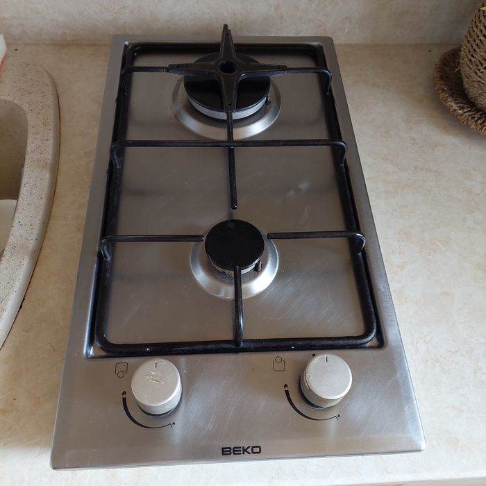 Гозов котлон за вграждане беко