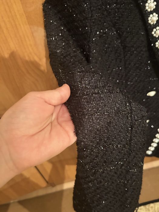 Женский пиджак и юбка