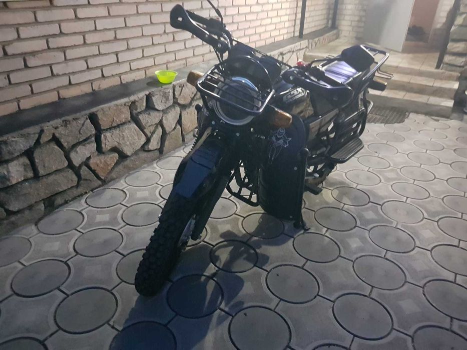 мотоцикл GSX SUZUKI 2024 г.в.