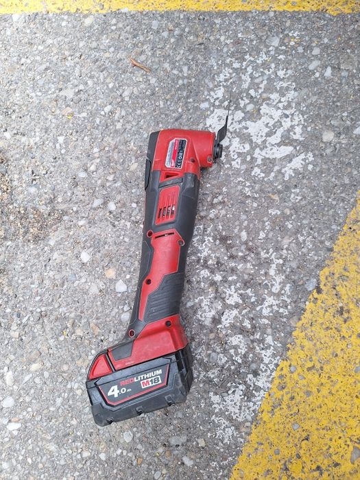 Vand multifunctional milwaukee