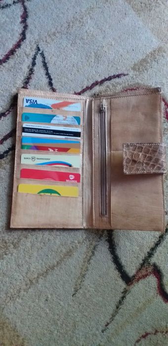 Portmoneu damă din piele naturală cu multiple compartimente