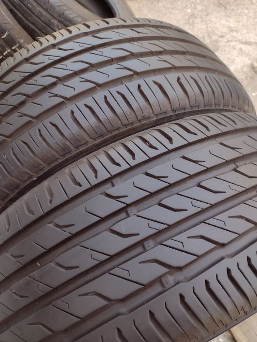 Почти нови 2бр.215/50/18 Semperit SpeedLife3 dot4720