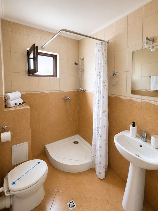 Cazare Bușteni in regim hotelier‼️Camera dubla cu balcon și baie propr
