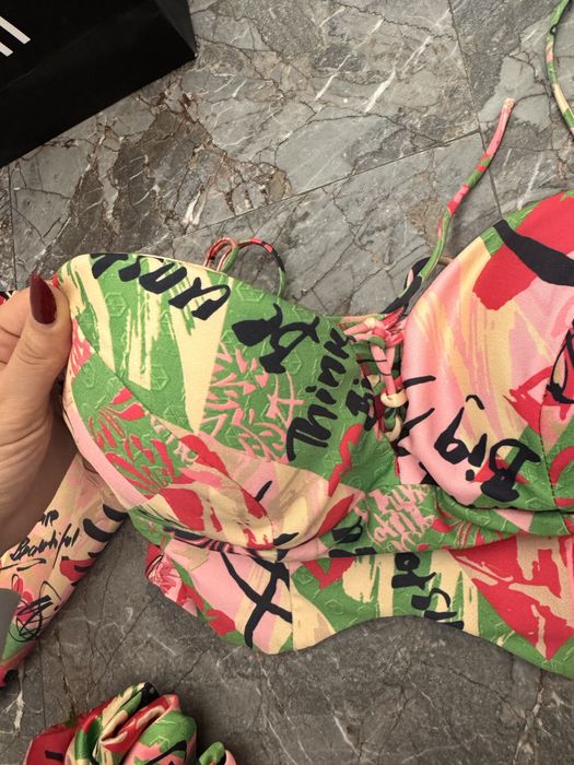 Цветен топ и скрънчи с панделка Alessa