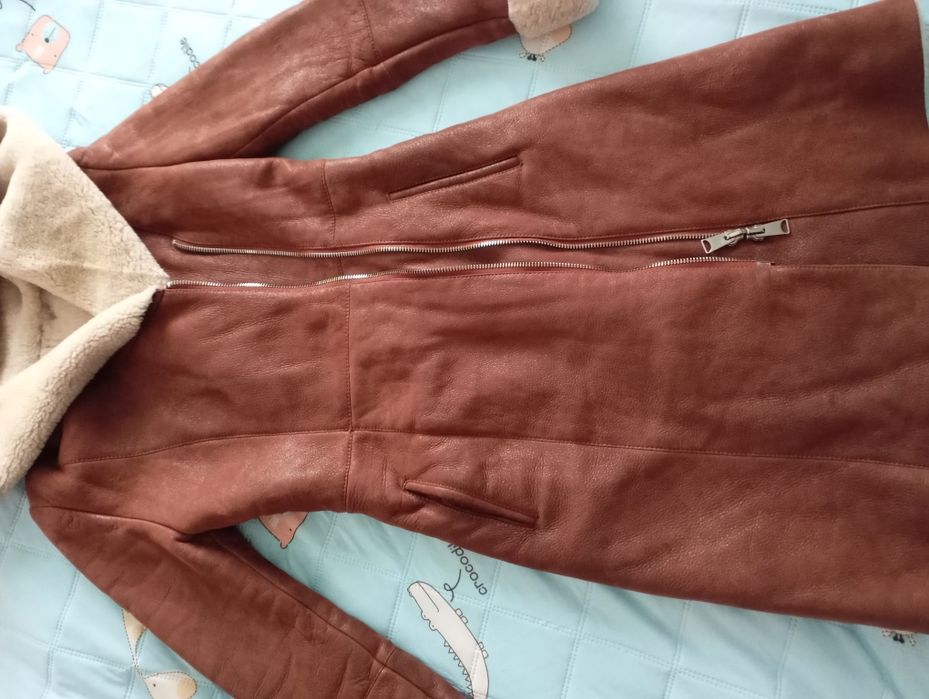 Дубленка коричневая на 42 размер