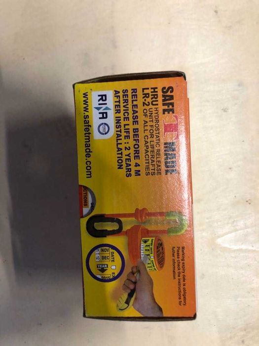 Хидростатичен разединител за спасителен плот