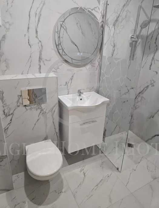 Продава се Двустаен апартамент в Пловдив, Христо Смирненски - 79 кв.м за 2266 €/кв.м - Снимка #8