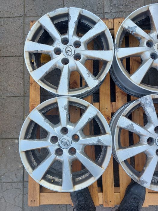 4ри бр алуминиеви джанти 17цола; 5×114,3; ет 45; 60.1мм оригинални