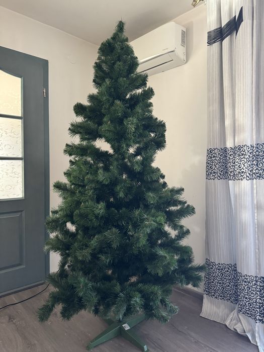 Brad artificial 2,4m