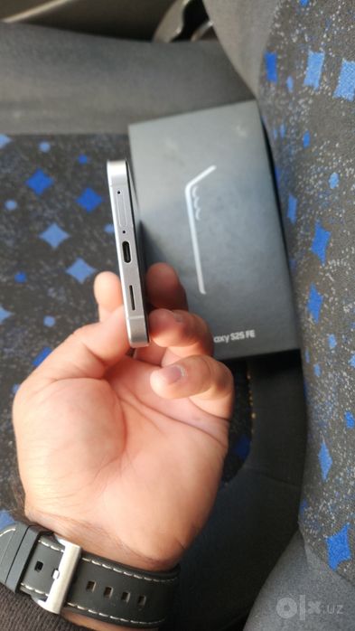 Samsung galaxy s25fe yangi
