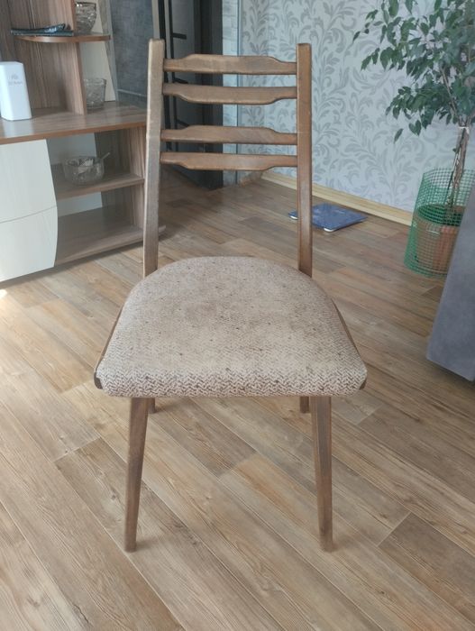 Стулья деревянные ссср.