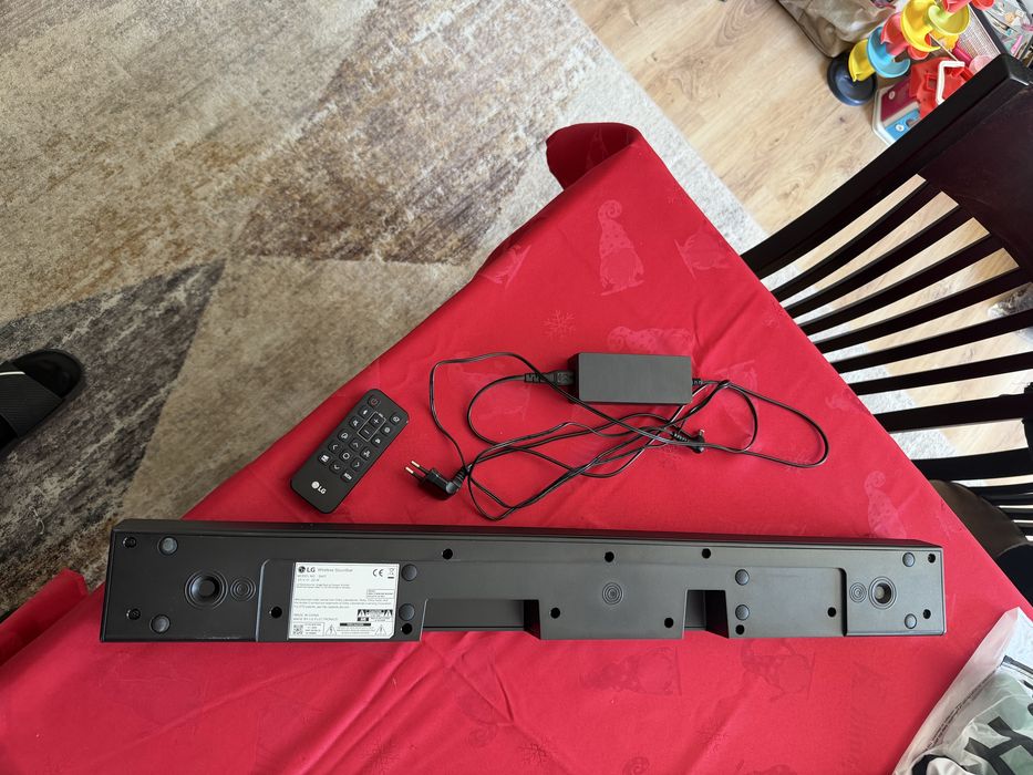 Soundbar система LG S40T с Безжичен Subufer