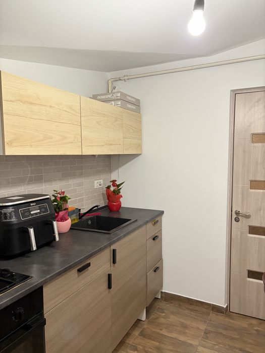 Vand mobila de Bucatarie