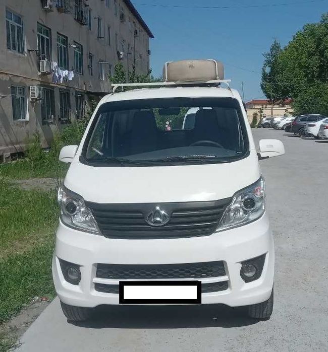 Срочно Changan (Чанган) машинаси сотилади!
