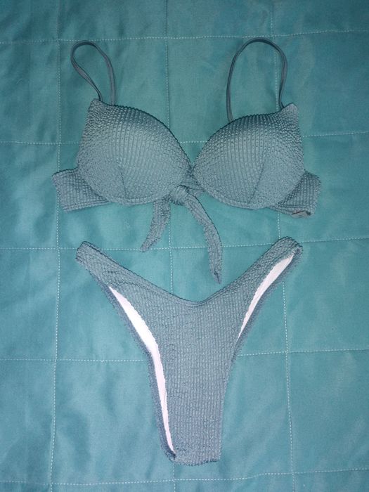 Продам купальники