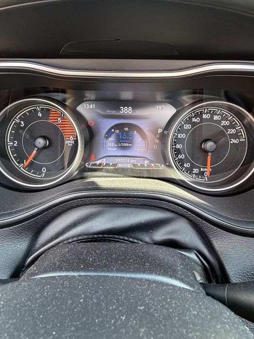 Jeep Cherokkee Overland 4WD 2019