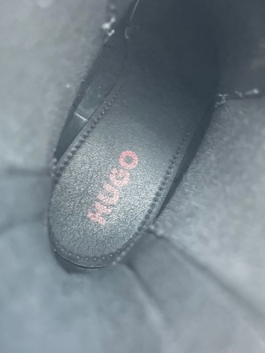 Продавам боти Boss, ест. кожа