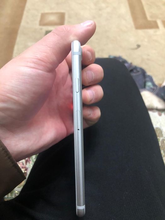 Aйфон 7 сатылады отличном состояние