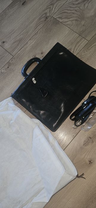 Servieta din piele pt laptop