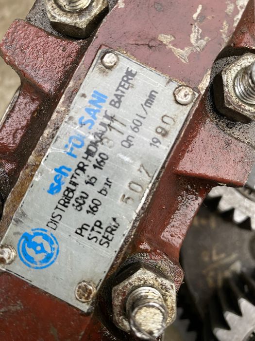 Distribuitor hidraulic romanesc NOU