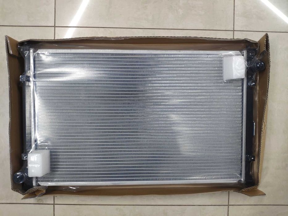 DI1755 Фонарь противотуманный JAC S5 ДЖАК С5
