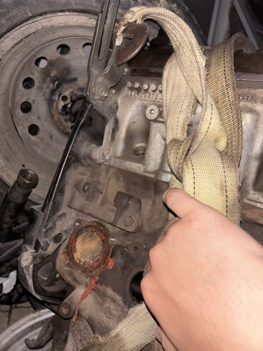 Passat 1,8  матор двигатель