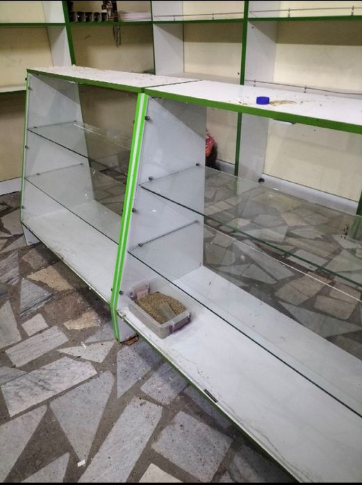 Мебель для магазина