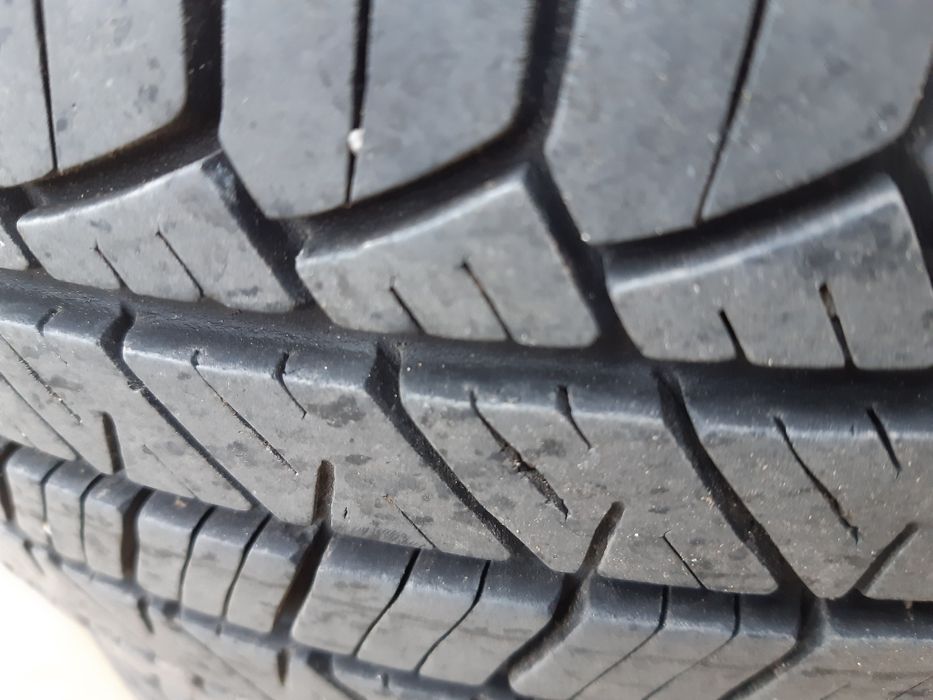 Roti Dacia Duster anvelope vara 215 65 16 jante R16 anvelope  215 65 16 dot 2022 rezerva Fidji R16 anvelopa iarna rezerva slim R15 Dacia Nissan Mazda