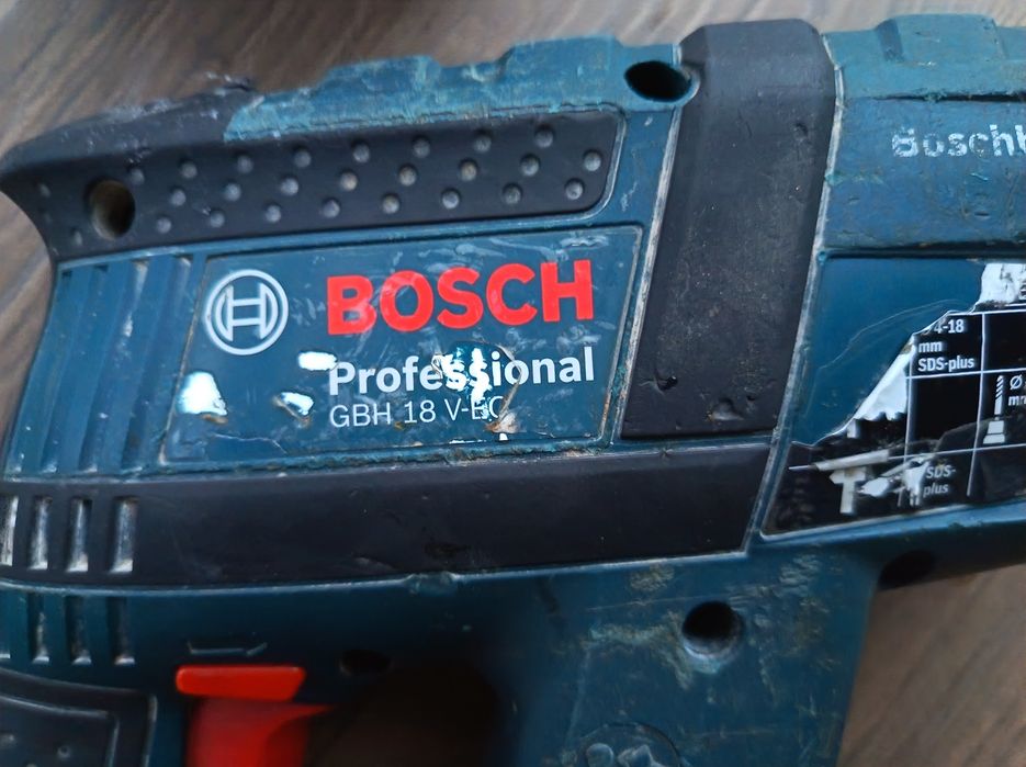 Акумулаторен безчетков перфоратор Bosch GBH-18 V EC