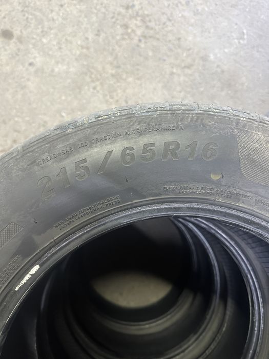 Продам резину 215/65/16