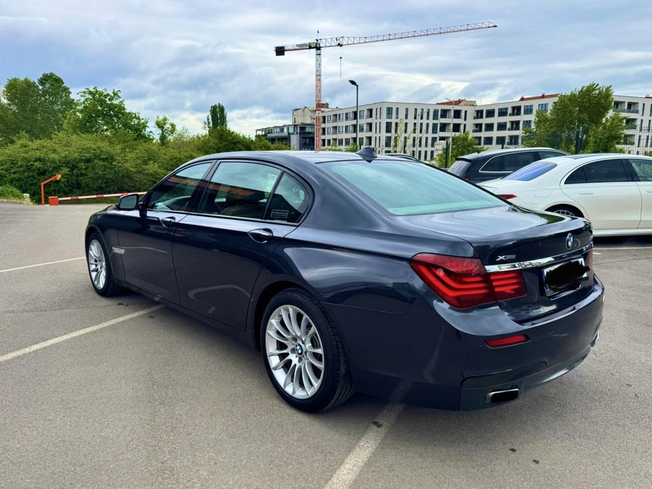 BMW 750Lxi - 2015 - €9999