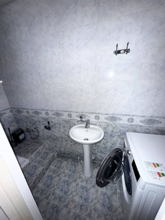 Kunlikga kvartira beriladi sharoit zor