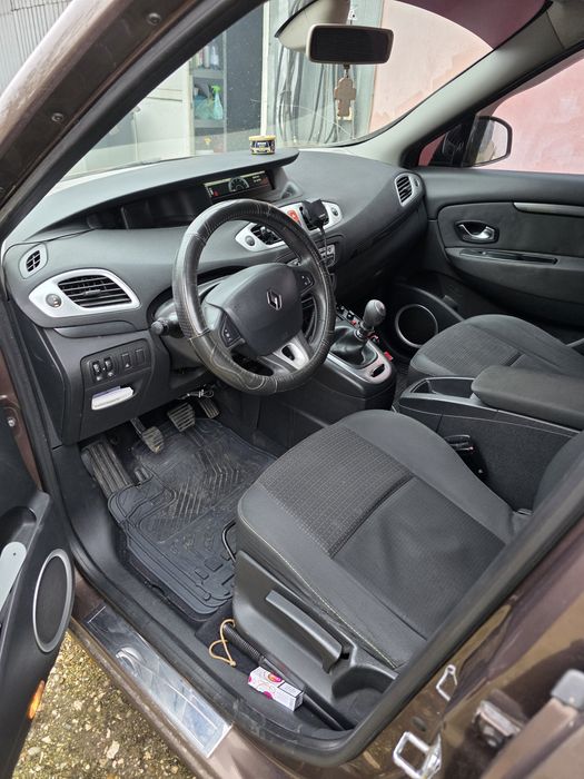 Renault grand scenic3