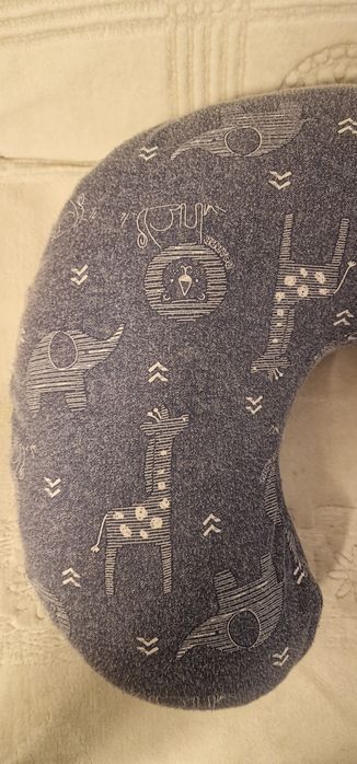 Pernă pentru alăptare - Albastru senin (Igienizată)