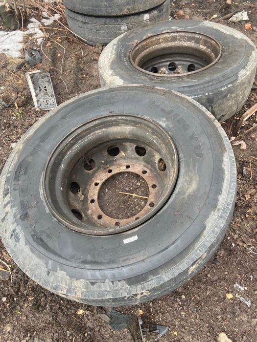 Диски с шинами R22.5