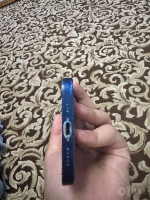 Iphone 12 64 Гб.