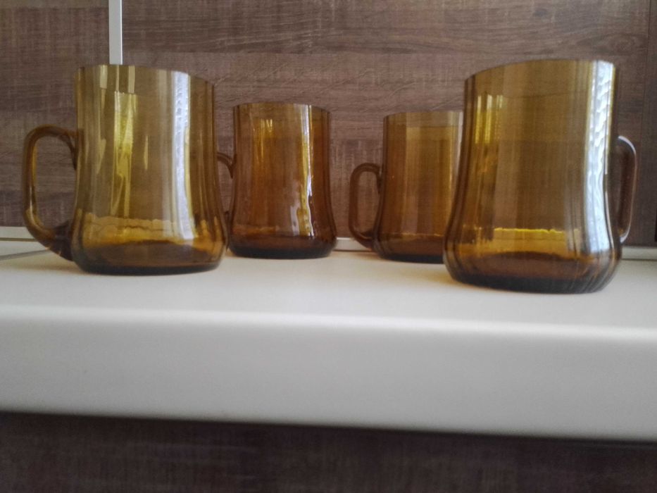 Стъклени и керамични чаши/купи/кана