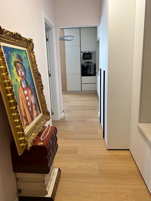 Продава се Тристаен апартамент в Пловдив, Остромила - 100 кв.м за 1199 €/кв.м - Снимка #16