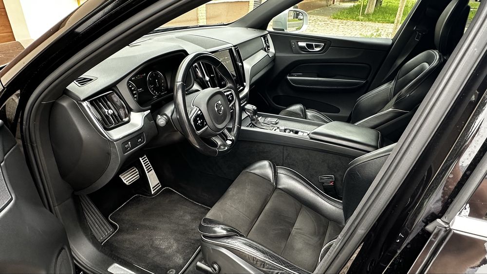VOLVO XC60 2018 — imagine 5