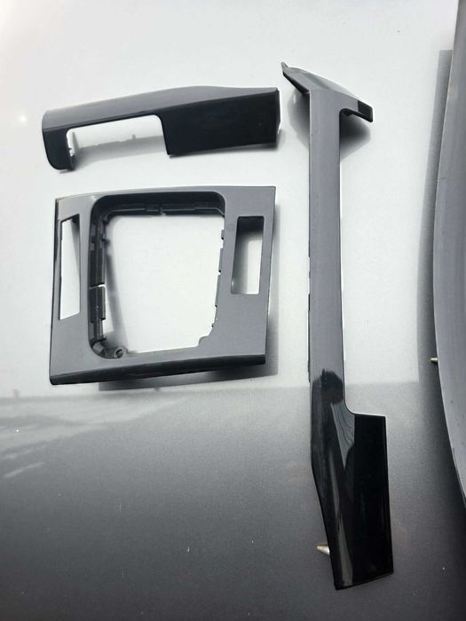 Интериорни лайсни BMW E46 пиано лак