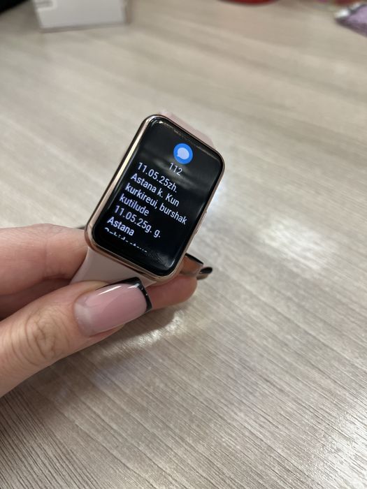 Продам часы Huawei