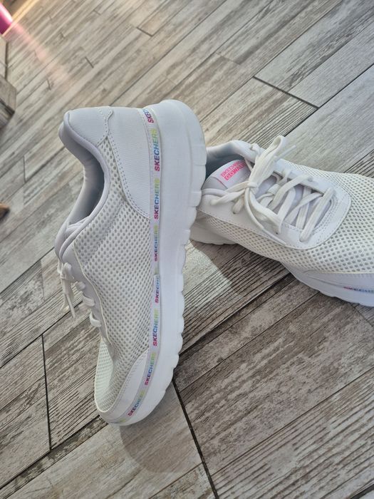 Skechers skechers