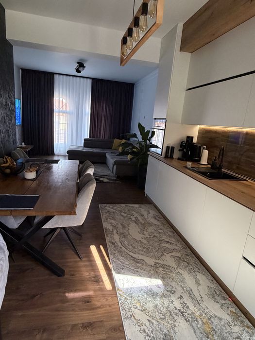 Vand casa Catamarasti Deal