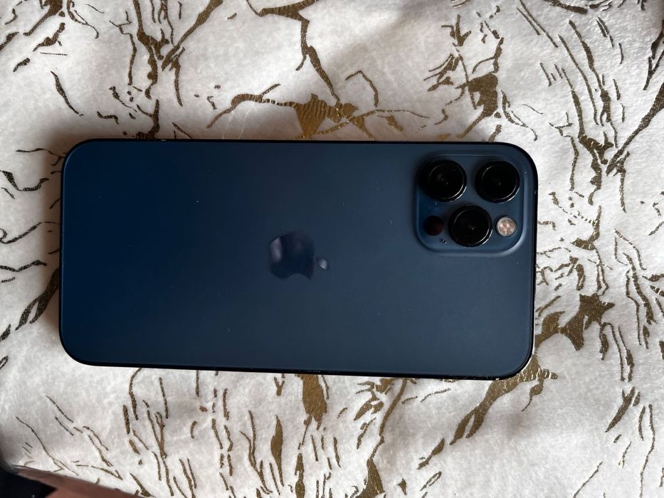 Айфон 12про сатылады