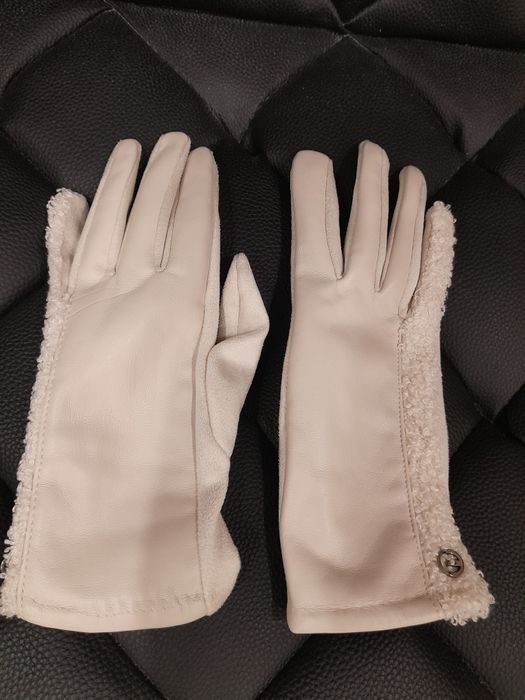 Продам Женский Новый Комплект