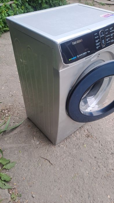 Продам стиральную машину