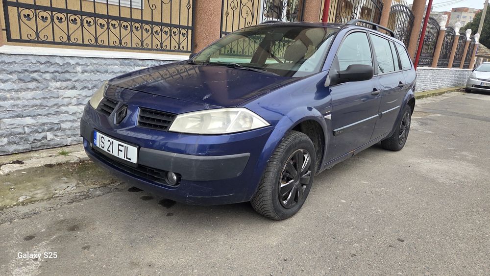 Vand Renault Megane Break  anul 2005